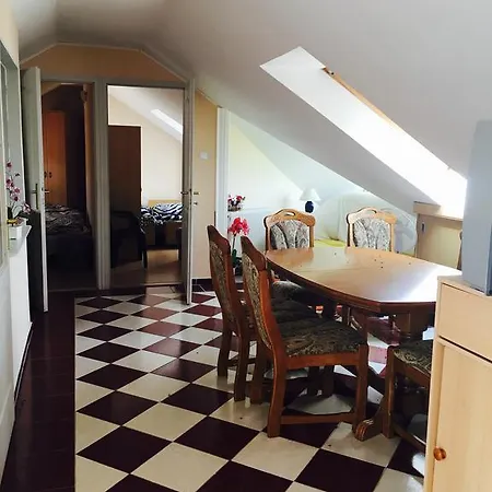 Akacvirag Apartman Apartmán