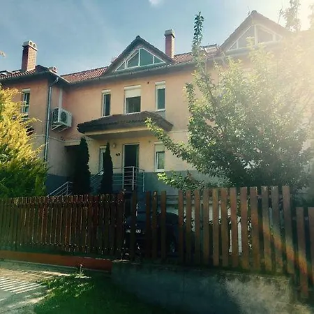 Akácvirág Apartman Apartamento Siófok