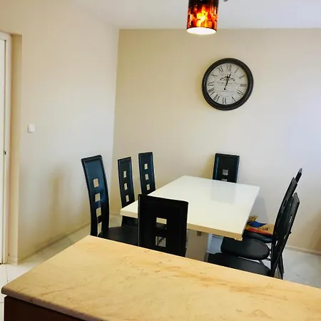 Akacvirag Apartman Apartmán *