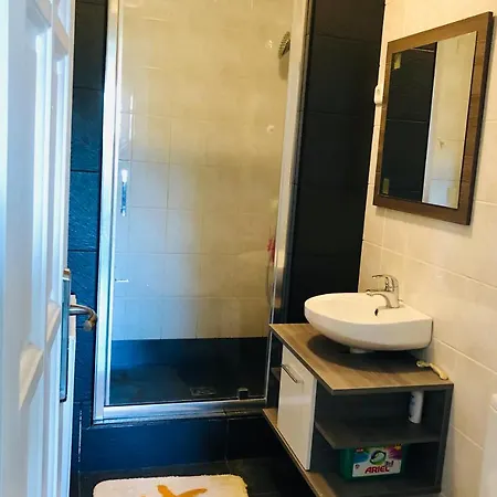 Akacvirag Apartman *